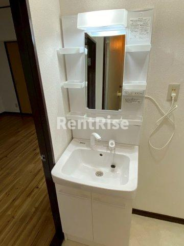 第一マンションの洗面所