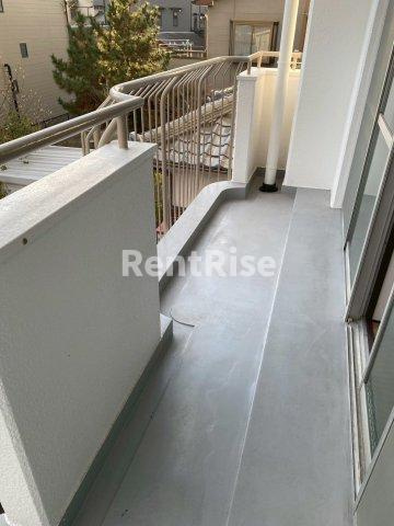 第一マンションのバルコニー