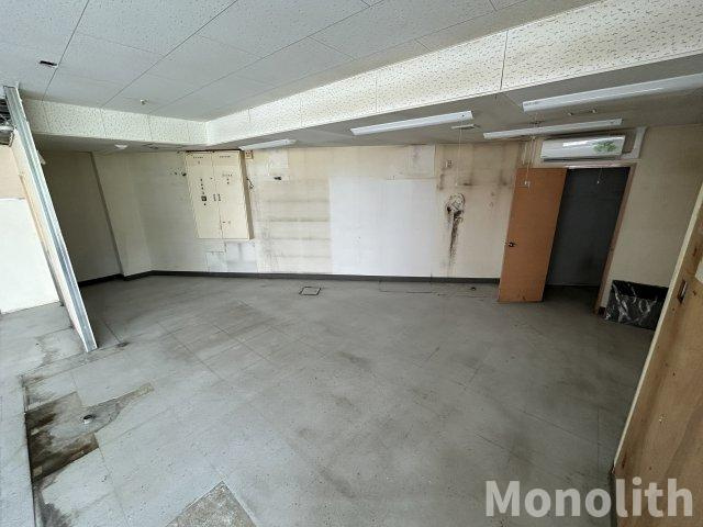 コンビニ跡物件の内装