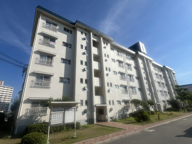 高倉台4団地22号棟