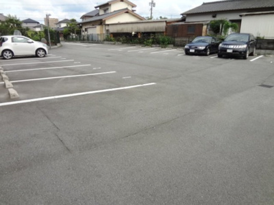 【駐車場】 | アーニスト国分 | カースペースがあります