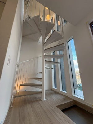 【バルコニー】 | コロニーK