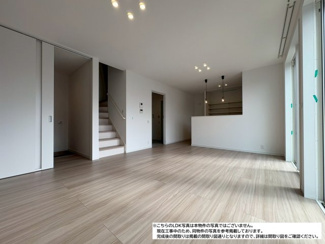 【居間・リビング】 | コロニーK | 別部屋参照