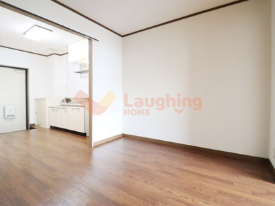 【居間・リビング】 | アドバンス弐番館 | ゆったりとしたリビングです