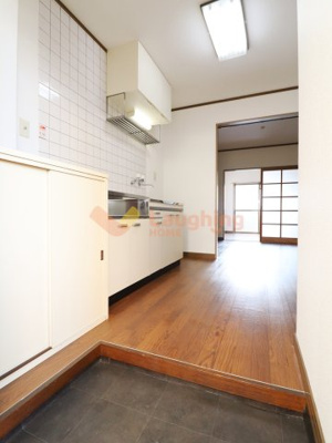 【玄関】 | アドバンス弐番館 | 落ち着いた玄関です