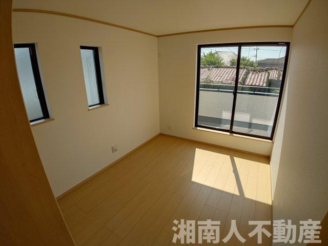 茅ヶ崎市松林２丁目　新築戸建の洋室|洋室です