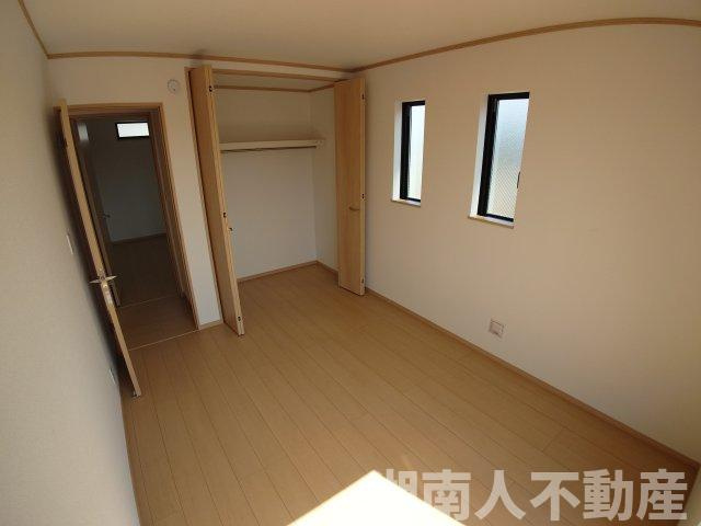 茅ヶ崎市松林２丁目　新築戸建の洋室|広々とした洋室です