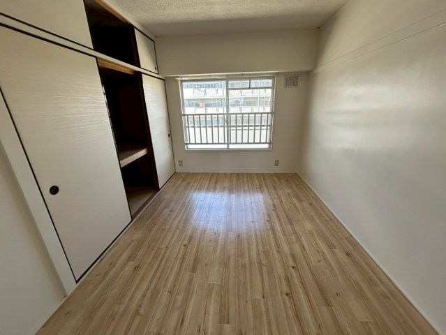 【洋室】 | ビレッジハウス筑後1号棟