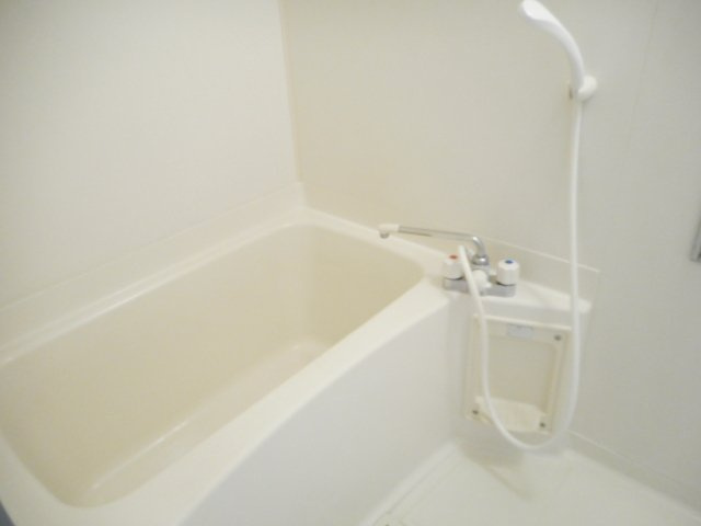 エスポワールハイムの浴室