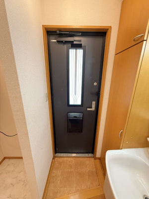 【玄関】 | グラフォート古館