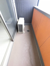 【バルコニー】