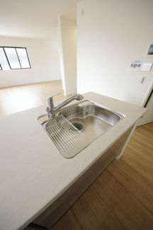 【キッチン】 | 【仲介手数料無料！！】日野市三沢5丁目　新築戸建て（全2棟）1号棟　5299万円