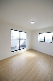 【洋室】 | 【仲介手数料無料！！】日野市三沢5丁目　新築戸建て（全2棟）1号棟　5299万円