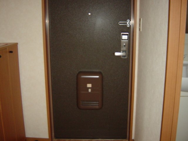 レジデンスコート東山の玄関|玄関