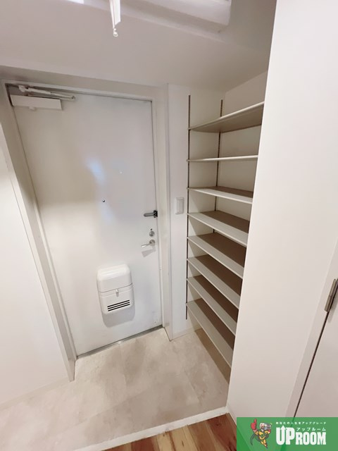 シティオ岩倉の玄関