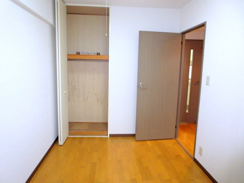 ラミーユ浦和ハイライズファースト・キャッスルの収納|専用の収納スペースです