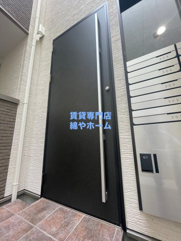 ＧＲＡＮＤＩＲ杉本町のエントランス|落ち着いたエントランスです