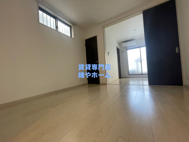 ＧＲＡＮＤＩＲ杉本町の居間・リビング|ゆったりとしたリビングです