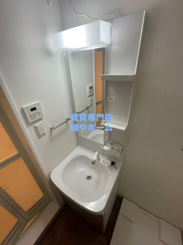 ＧＲＡＮＤＩＲ杉本町の独立洗面台|独立洗面化粧台付き