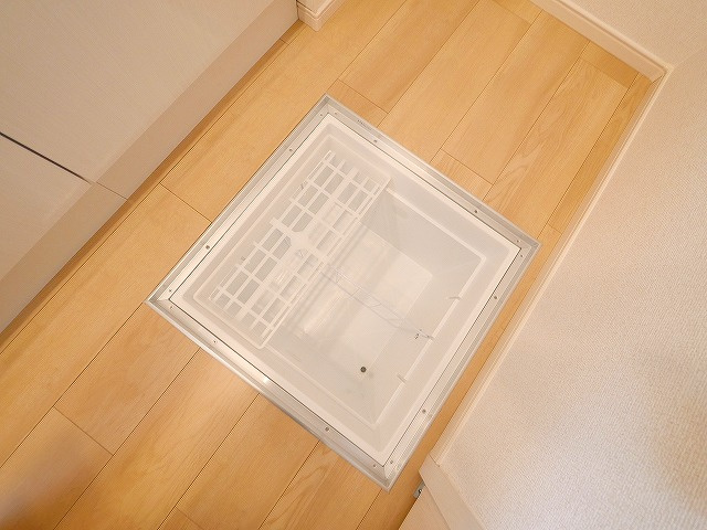 エレガンス　ハーモニーの収納|床下収納です