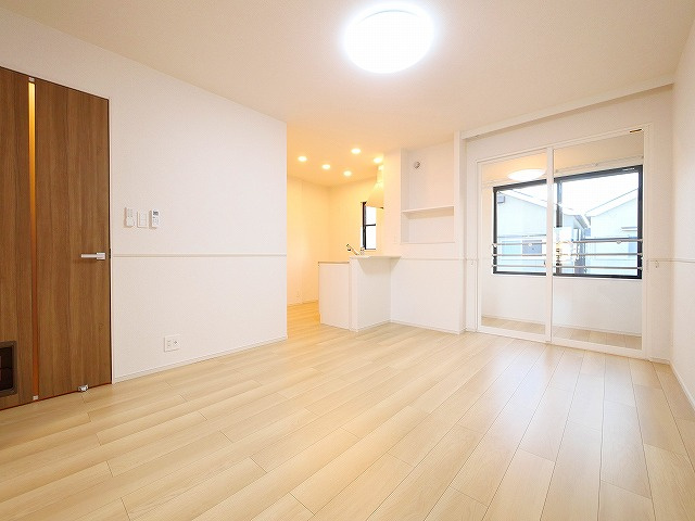 エレガンス　ハーモニーの居間・リビング|使いやすい居間です