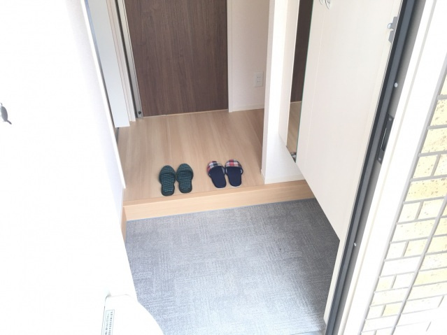 【玄関】 | D-roomみのり | 反転タイプの写真
