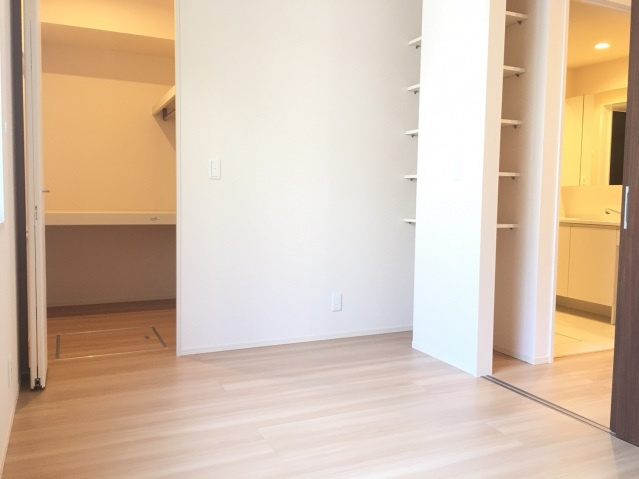 【エントランス】 | D-roomみのり | 反転タイプの写真