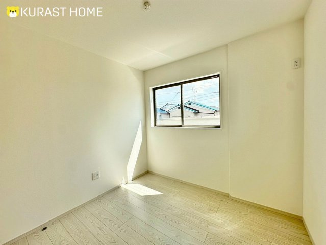 京都市西京区大原野上里鳥見町　新築戸建の洋室