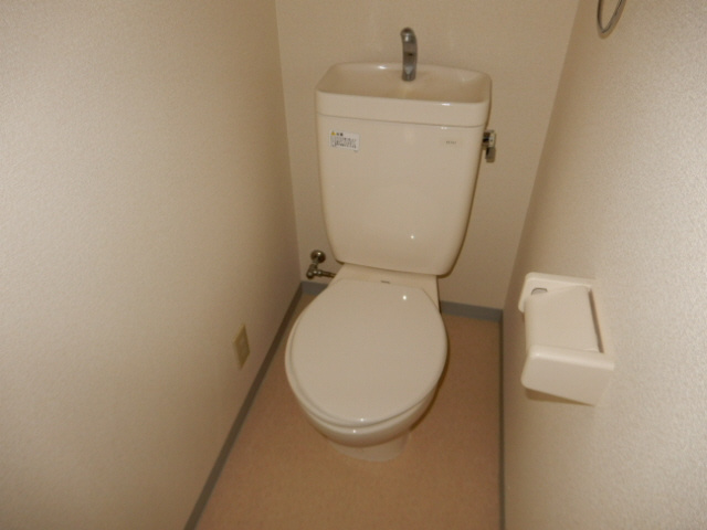 アベニューＢのトイレ