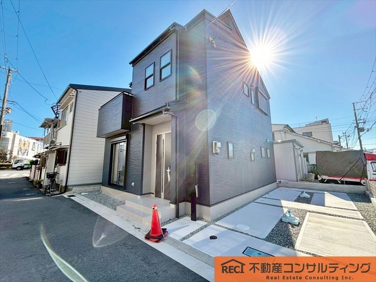 西宮市津門飯田町　新築戸建