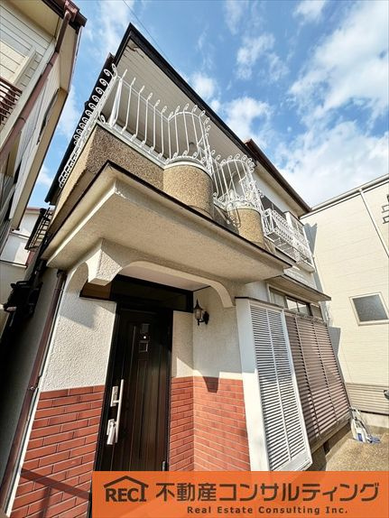 西宮市若草町1丁目　中古戸建の外観|全居室収納有