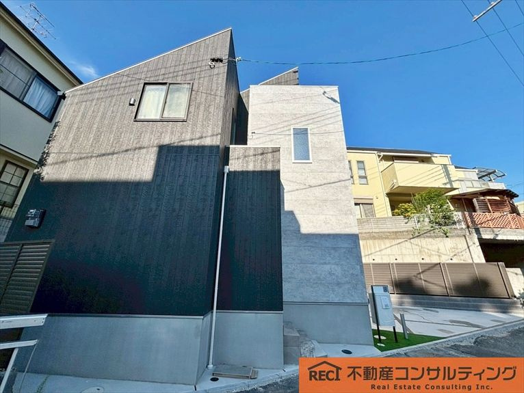 神戸市灘区高羽町3丁目　新築戸建の外観
