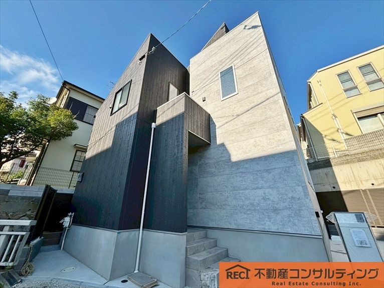 神戸市灘区高羽町3丁目　新築戸建の外観