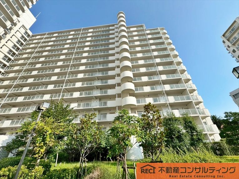 マイシティレックスマンション東灘コーストアヴェニュー参番館の外観