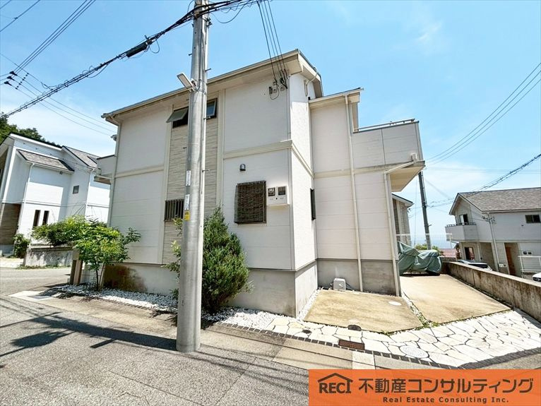 神戸市灘区篠原伯母野山3丁目　中古戸建の外観