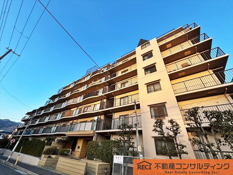 コープ野村東灘青木の外観