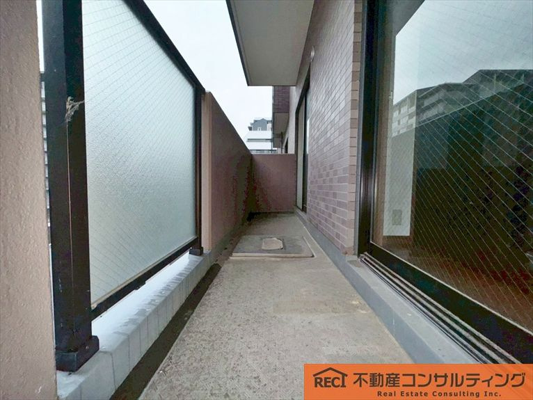 プレステージ六甲道駅前のバルコニー