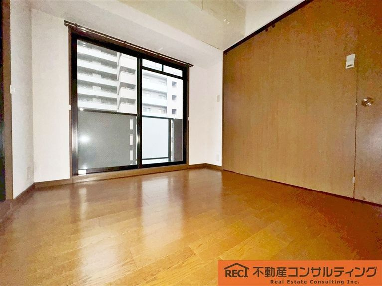 プレステージ六甲道駅前の寝室|オートロック完備