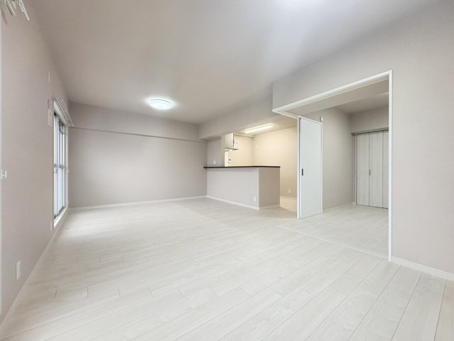 ハイム伏見B棟の居間・リビング