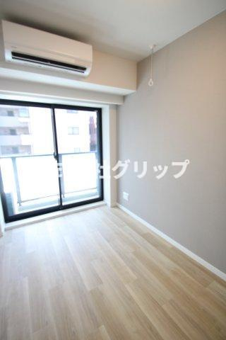 クレヴィスタ阪東橋の洋室