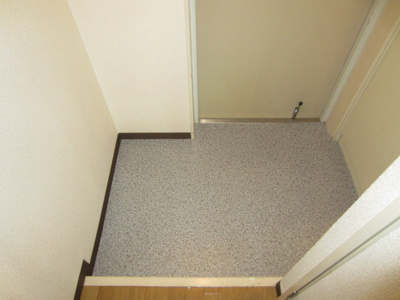 【玄関】 | ヒュース一丘弐番館