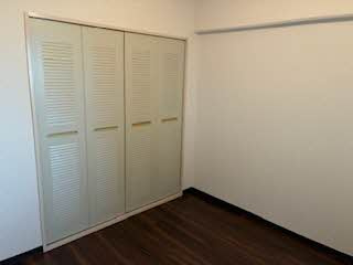 【寝室】 | ヒュース一丘弐番館