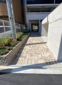 ボーベル玉造のエントランス