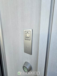 【防犯設備】 | ハートフルタウン東武江曽島駅2期　A号棟 | 防犯性の高いカードキーです。