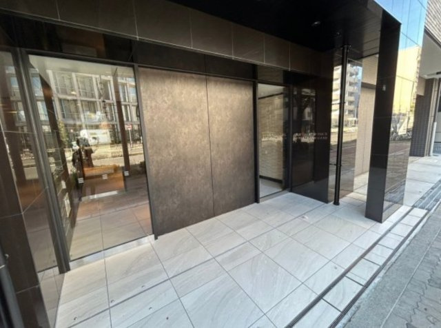 エスリードレジデンス梅田グランゲートのエントランス