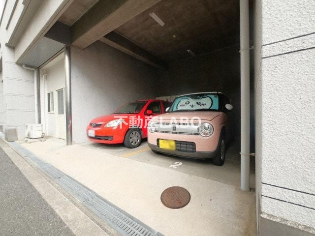 サニーハイツ金田2の駐車場
