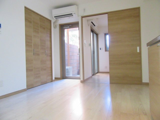 【居間・リビング】