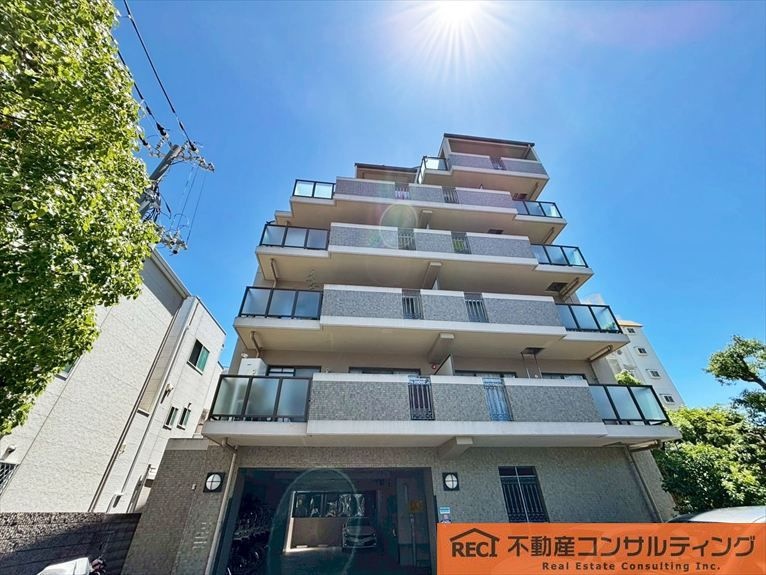 プレジール魚崎の外観