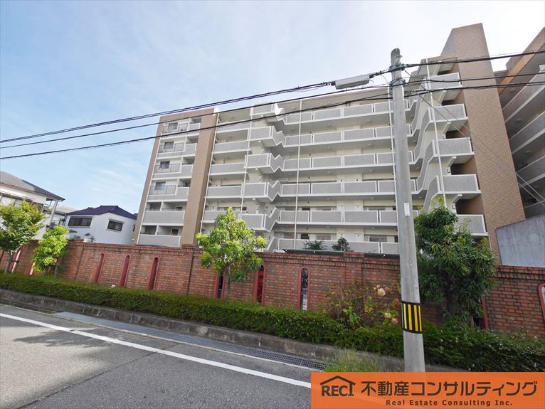 ネバーランド上甲子園の外観