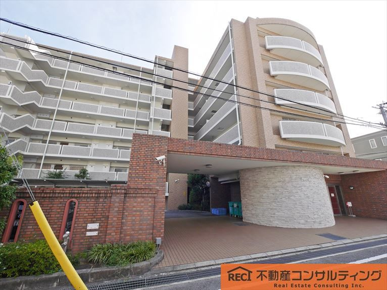 ネバーランド上甲子園の外観